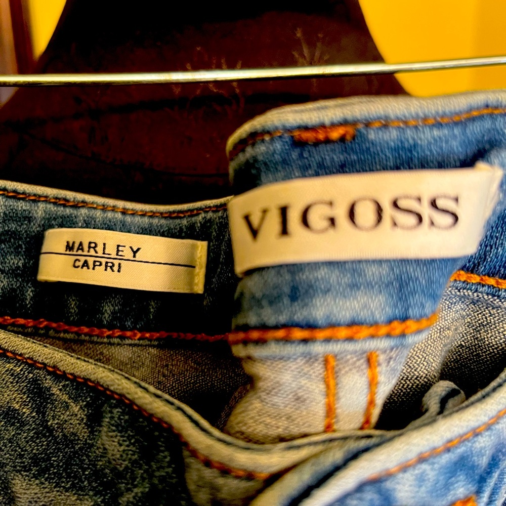 Jeans - Picture 3 of 6